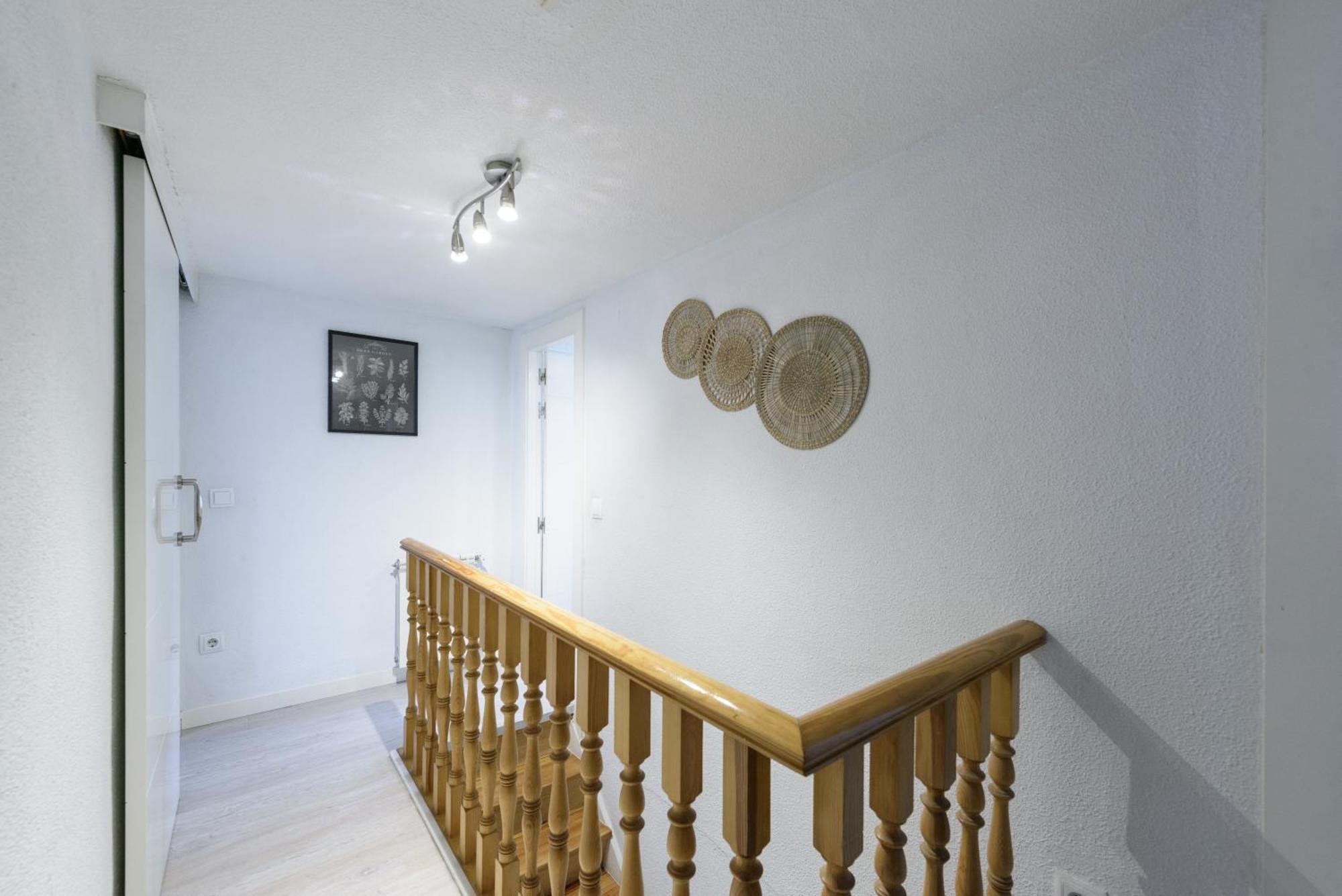 Sabadell Calle, Casa Familiar De 3 Dormitorios Con Terraza Junto Metro Fuencarral Madri Exterior foto