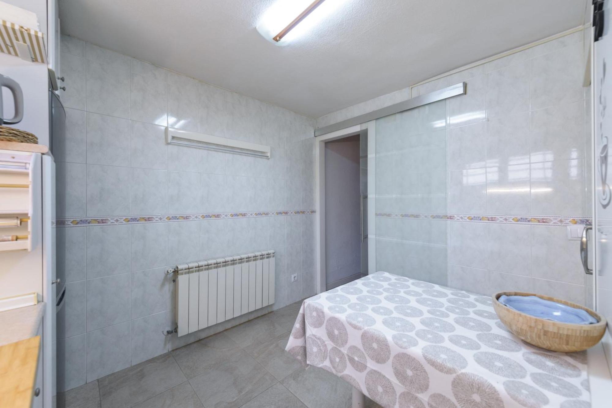 Sabadell Calle, Casa Familiar De 3 Dormitorios Con Terraza Junto Metro Fuencarral Madri Exterior foto