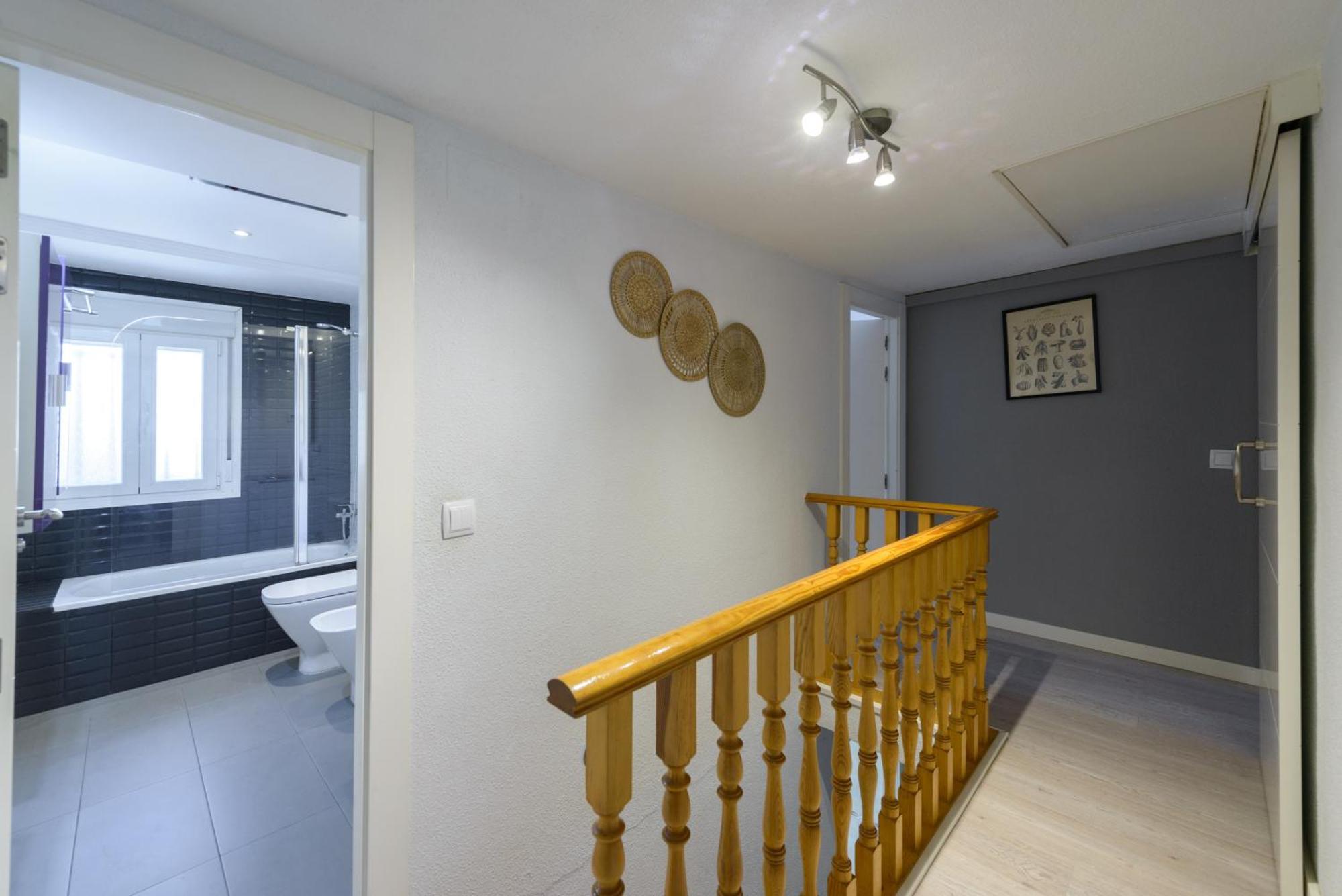 Sabadell Calle, Casa Familiar De 3 Dormitorios Con Terraza Junto Metro Fuencarral Madri Exterior foto