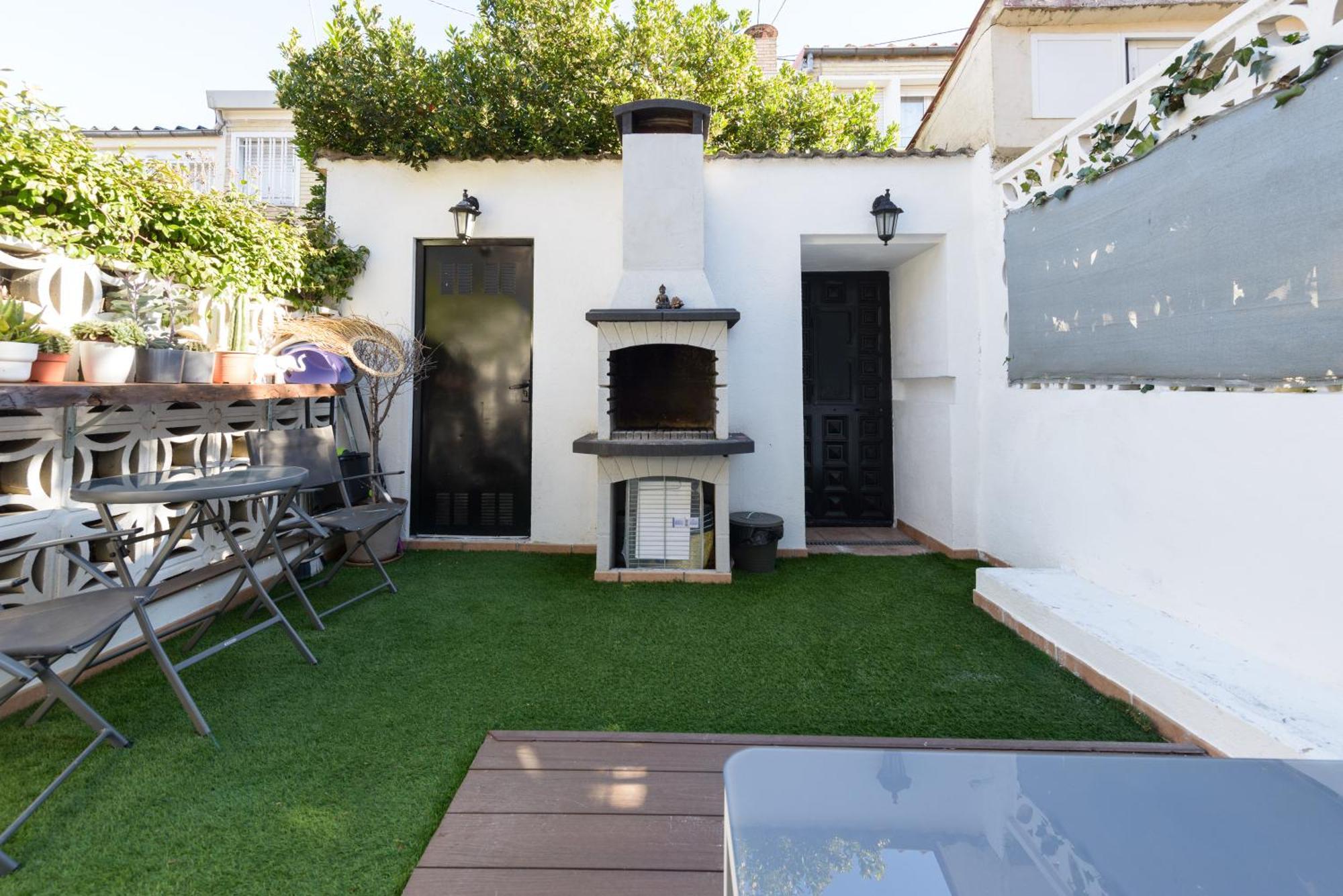 Sabadell Calle, Casa Familiar De 3 Dormitorios Con Terraza Junto Metro Fuencarral Madri Exterior foto