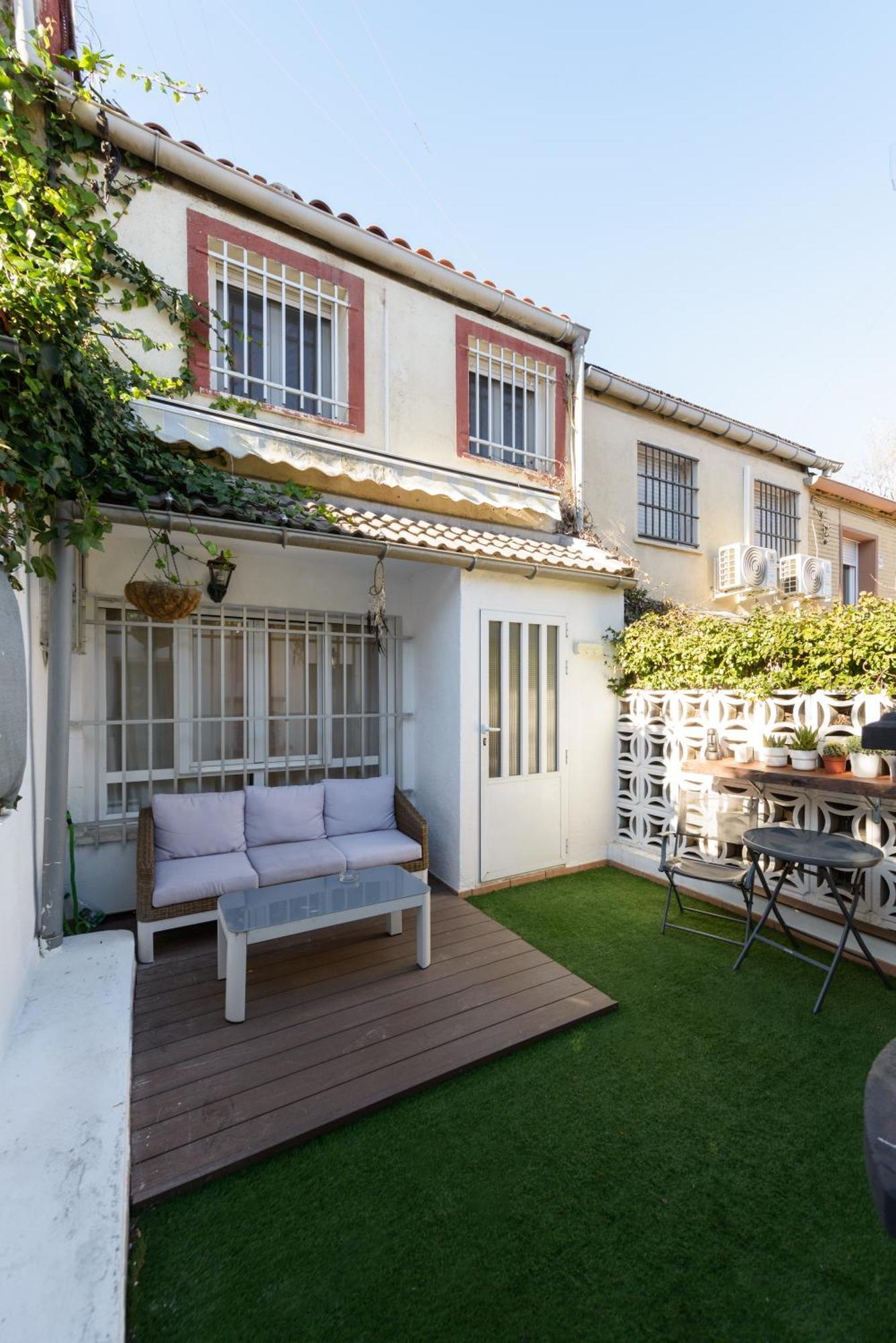Sabadell Calle, Casa Familiar De 3 Dormitorios Con Terraza Junto Metro Fuencarral Madri Exterior foto